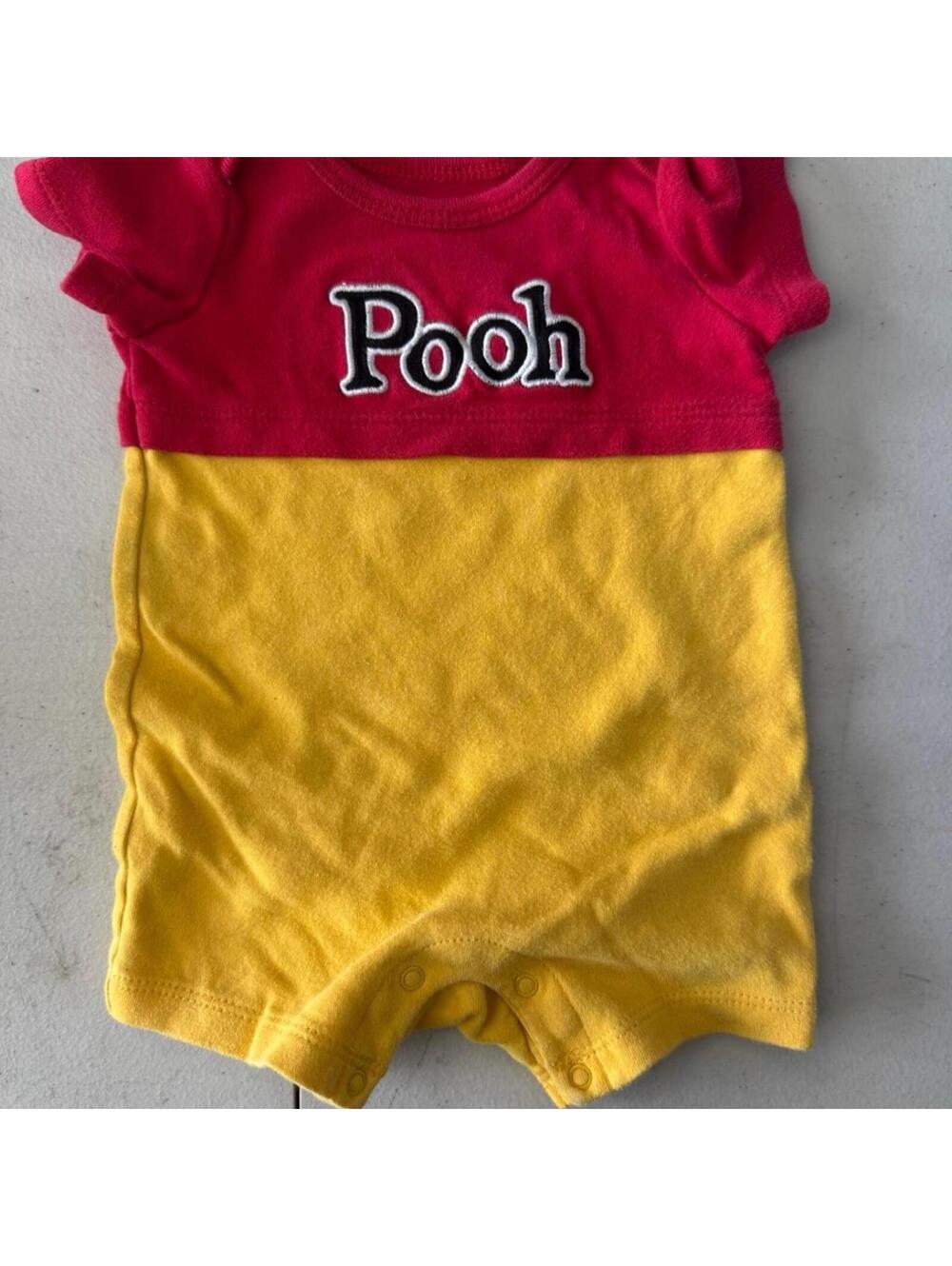 Disney Winnie the Pooh short sleeve romper one piece 3 months